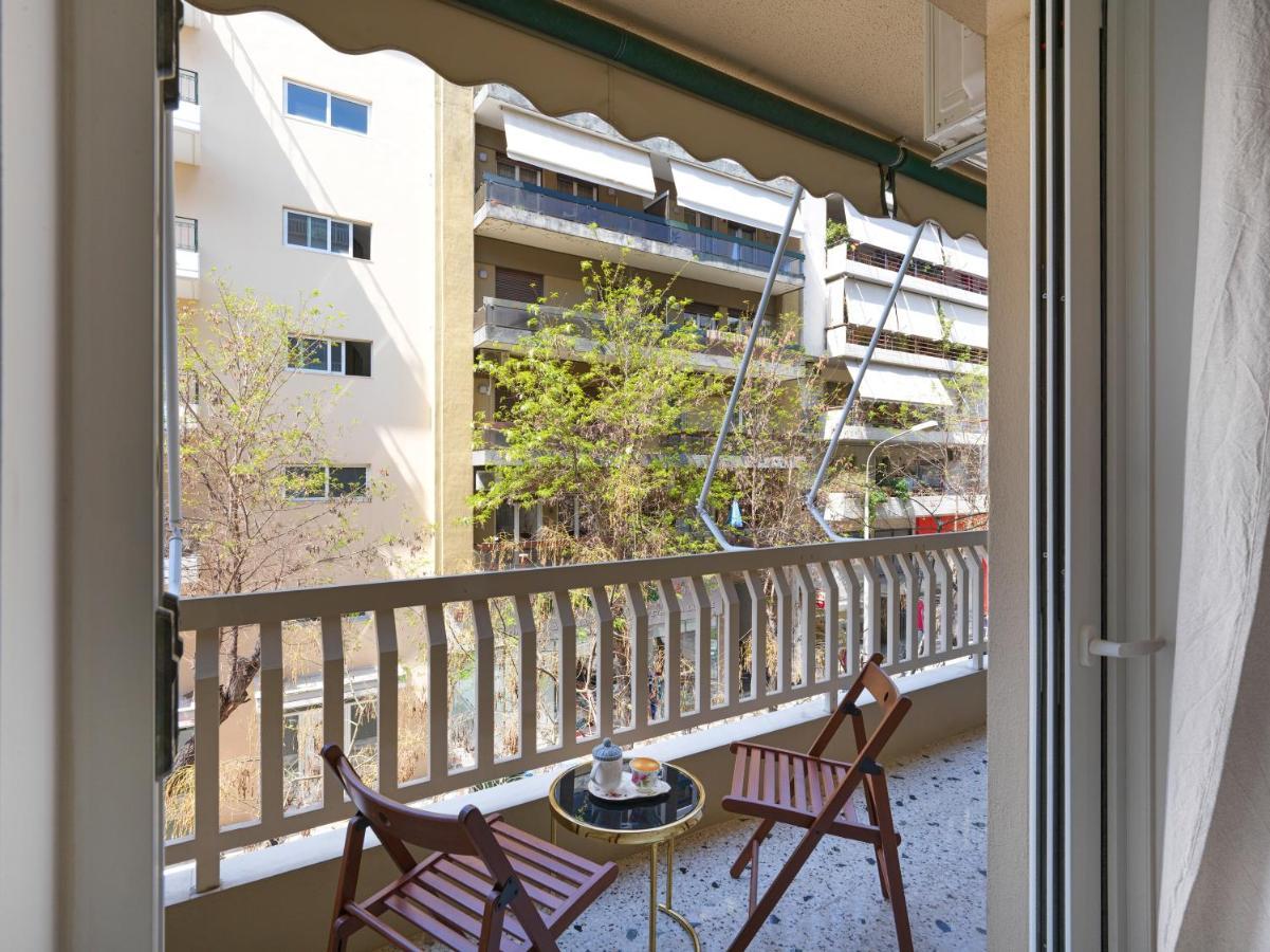Newly Renovated Apartment In The Heart Of Афины Экстерьер фото